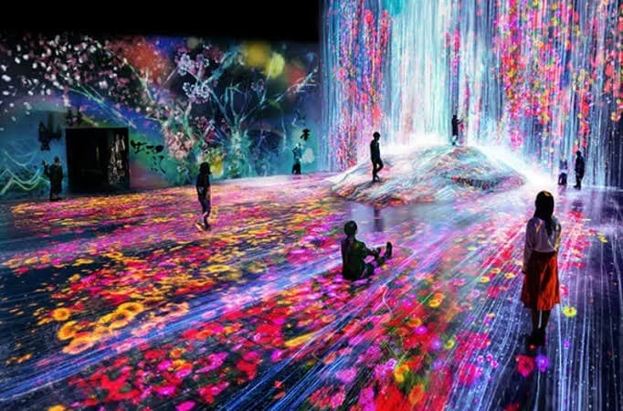 Perdernos en teamLab Planets